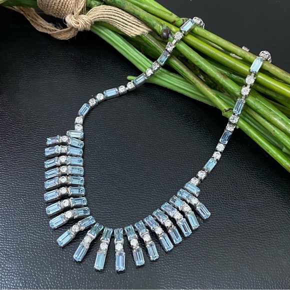 Vintage Unsigned Juliana? Purplish Blue Topaz Bib Statement Choker Necklace 35g - Picture 1 of 16